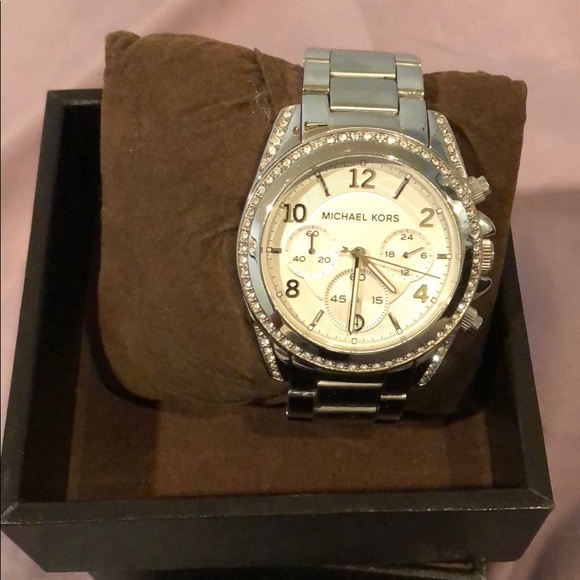 Michael Kors Watch - Picture 1 of 3